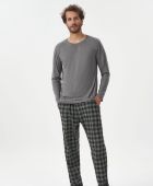 PIJAMA MASCULINO COR COM AMOR BLUSA LISA E CALÇA XADREZ MESCLA