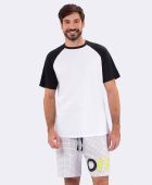PIJAMA MASCULINO VEGGI MANGA CURTA OFF WHITE COM BERMUDA XADREZ PRETO