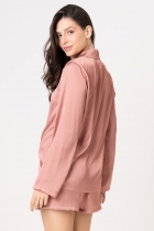 PIJAMA FEMININO SHORT E CAMISA MANGA LONGA COM BOTÕES CARAMELO CETIM - ACUO