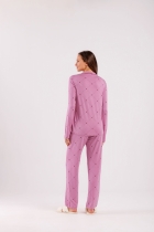 PIJAMA FEMININO ROSA LONGO COM BOTÕES CORAÇÃO - COR COM AMOR