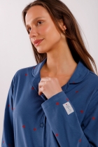 PIJAMA FEMININO AZUL LONGO COM BOTÕES CORAÇÃO - COR COM AMOR