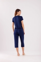 PIJAMA FEMININO MANGA CURTA E CALÇA CAPRI AZUL POÁ - COR COM AMOR