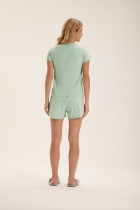 PIJAMA FEMININO CURTO COM LISTRAS VERDE FAMÍLIA - COR COM AMOR
