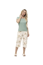 PIJAMA FEMININO MANGA CURTA E CAL&Ccedil;A CAPRI VERDE FLORAL - UNIVERSO TOQUE