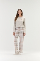 PIJAMA FEMININO MANGA LONGA E CAL&Ccedil;A MARROM XADREZ FAM&Iacute;LIA - COR COM AMOR