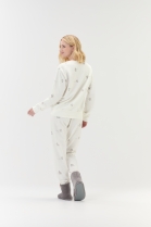 PIJAMA FEMININO MOLETINHO MANGA LONGA E CAL&Ccedil;A BRANCO PINGUIM - COR COM AMOR