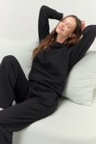 PIJAMA FEMININO MOLETINHO MANGA LONGA E CAL&Ccedil;A PRETO - COR COM AMOR