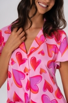 PIJAMA FEMININO MANGA CURTA COM BOT&Otilde;ES E SHORT CETIM ROSA CORA&Ccedil;&Otilde;ES - ACUO