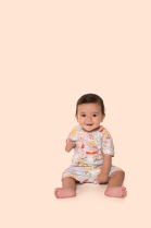 PIJAMA UNISSEX INFANTIL MANGA CURTA E SHORT COMIC BEAR - BOCEJINHO